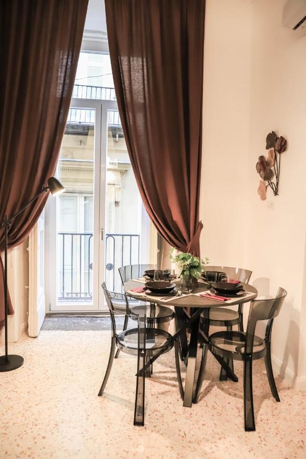 Le Scalette A Santa Chiara Appartement *